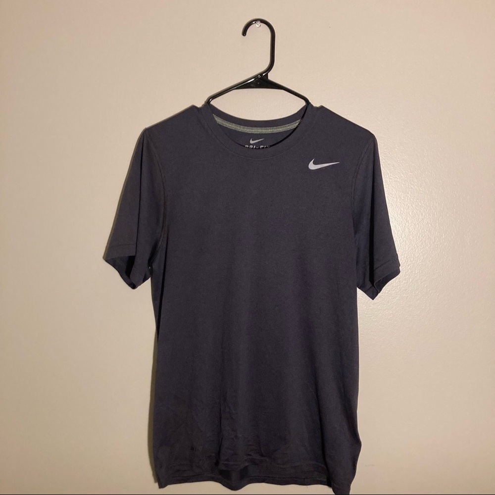 Nike Men’s Small T-Shirt